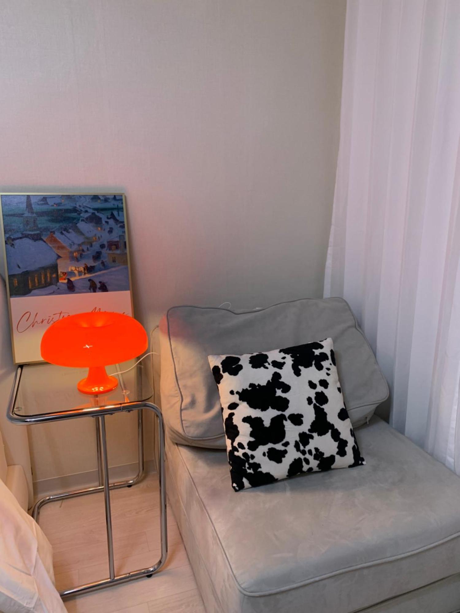Cozy Guesthouse, 10 Minutes From Snu Entrance Station, In Sharosu-gil, Ott, Nespresso Machine, Within 25 Minutes By Subway To Hongdae, Gangnam, Seongsu, Gwanaksan, Up To 5 People Apartamento *
