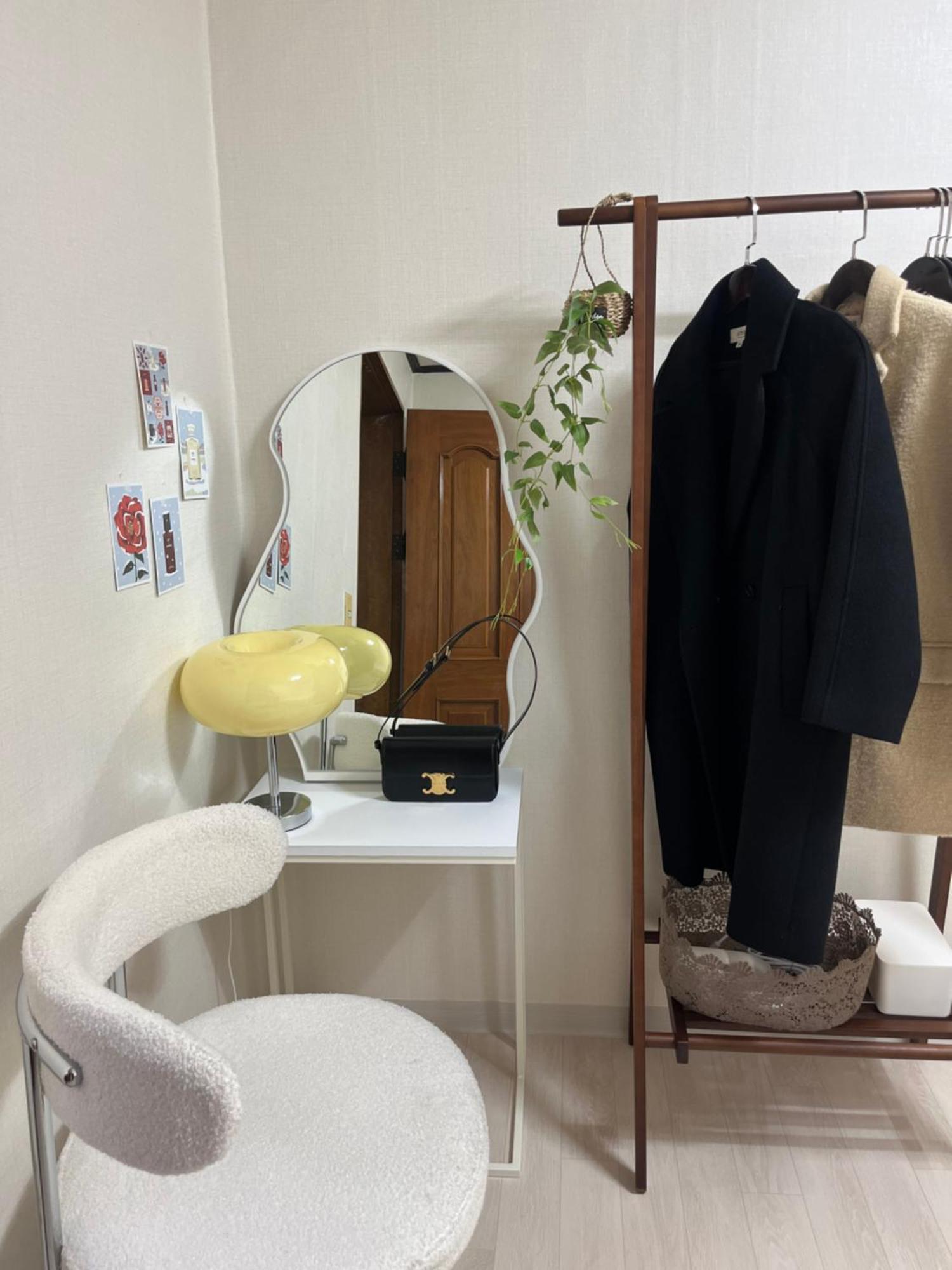 Apartamento Cozy Guesthouse, 10 Minutes From Snu Entrance Station, In Sharosu-gil, Ott, Nespresso Machine, Within 25 Minutes By Subway To Hongdae, Gangnam, Seongsu, Gwanaksan, Up To 5 People