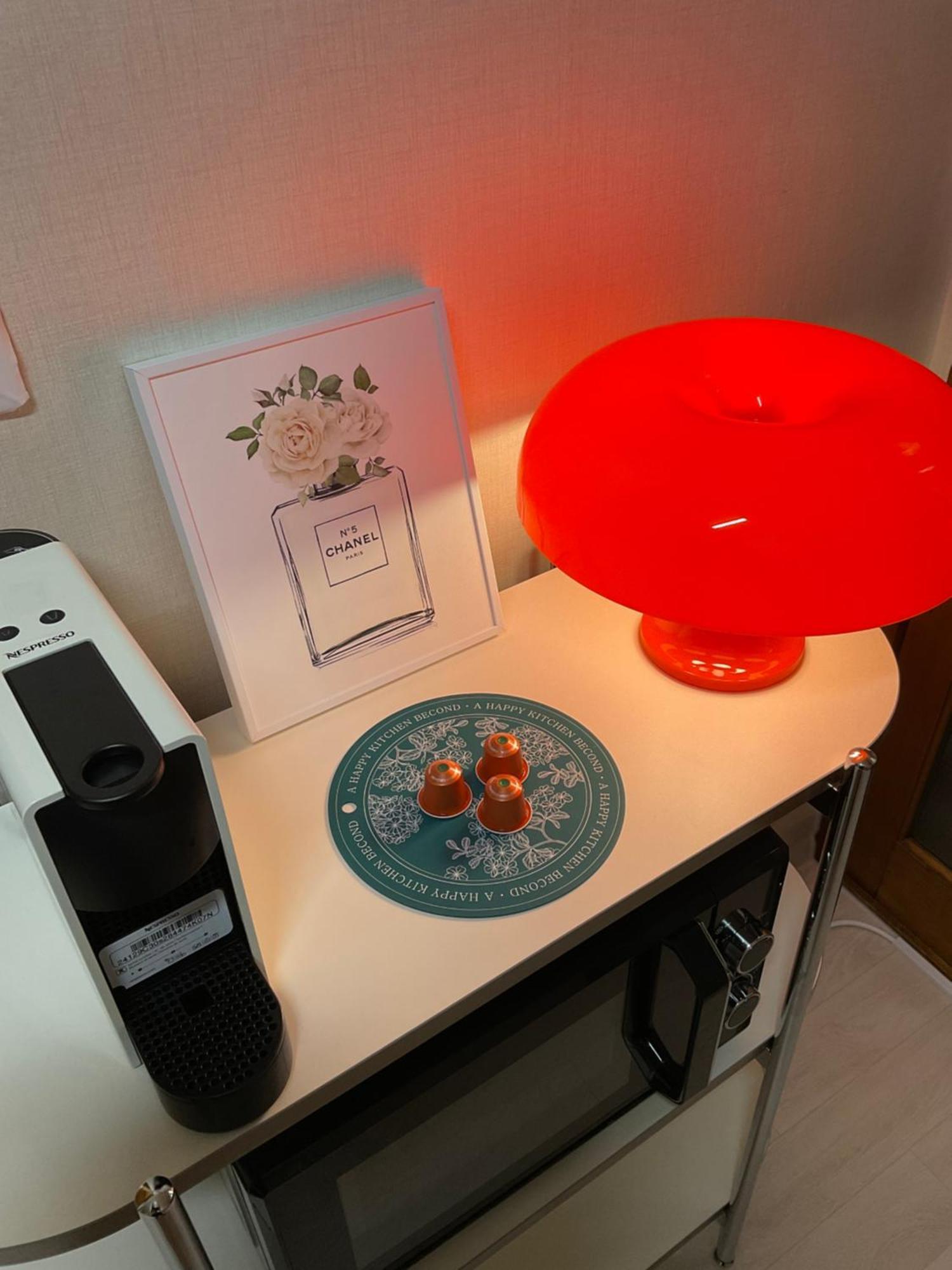 Cozy Guesthouse, 10 Minutes From Snu Entrance Station, In Sharosu-gil, Ott, Nespresso Machine, Within 25 Minutes By Subway To Hongdae, Gangnam, Seongsu, Gwanaksan, Up To 5 People Apartment Seoul